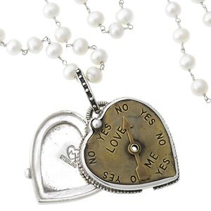 Mars and Valentine Spectacular “Love Meter” Locket-Boutique